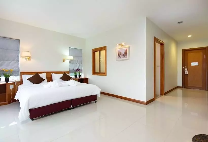 Kanchanaburi City Hotel Sha Extra Plus
