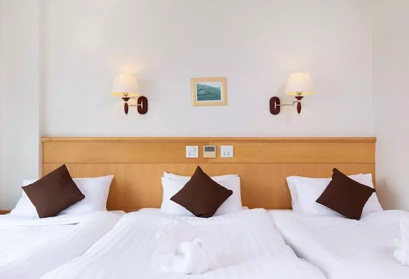 Kanchanaburi City Hotel Sha Extra Plus