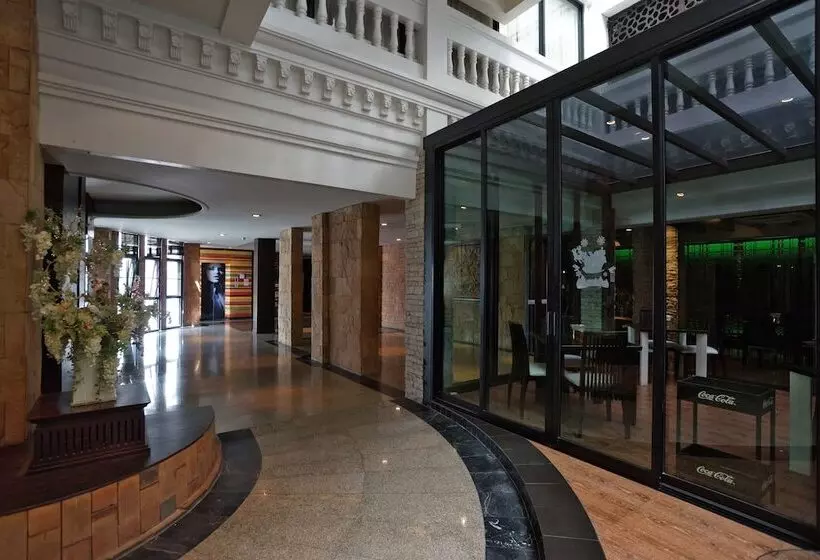 בית מלון כפרי Kiss Gardenhome Chic