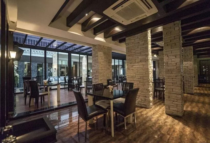 בית מלון כפרי Kiss Gardenhome Chic