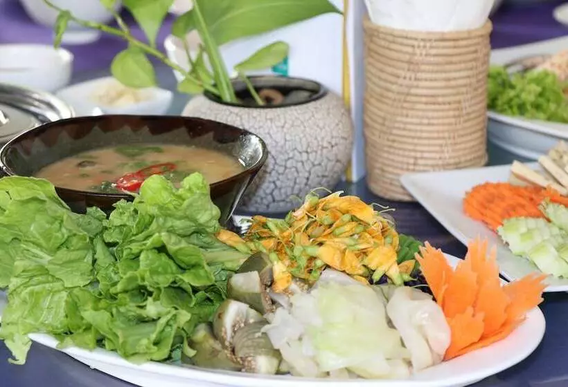 Hotel Landing Gold By Amatak