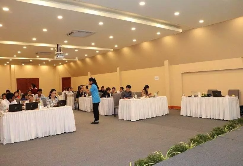 Hotel Landing Gold By Amatak