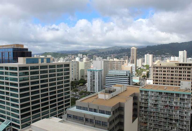 Отель Lsi Resorts At Ala Moana