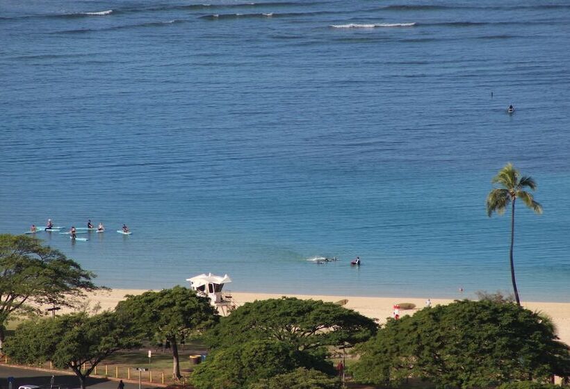 Отель Lsi Resorts At Ala Moana