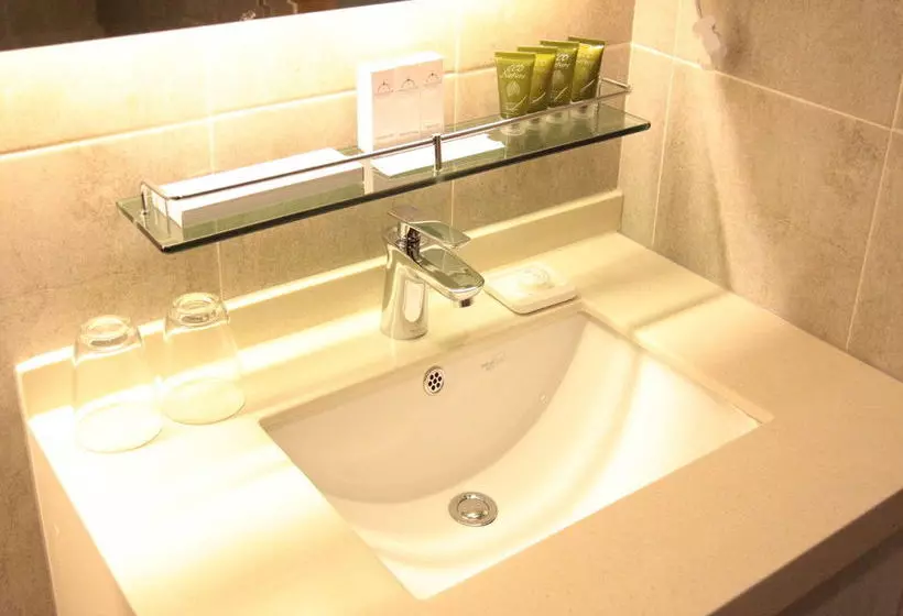 Floral Hotel Namsan City Seoul Myeongdong