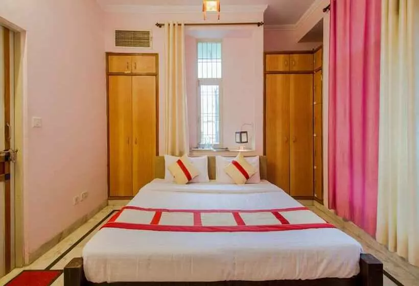 בית מלון כפרי Oyo Rooms Jawahar Circle