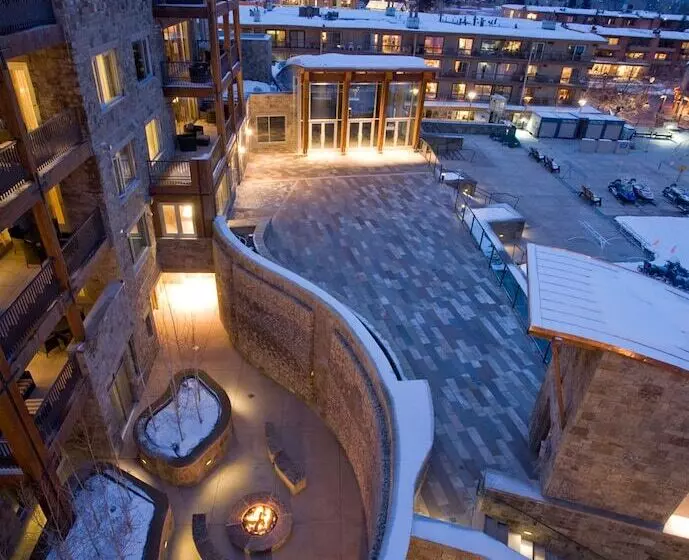 בית מלון כפרי Residences At The Little Nell