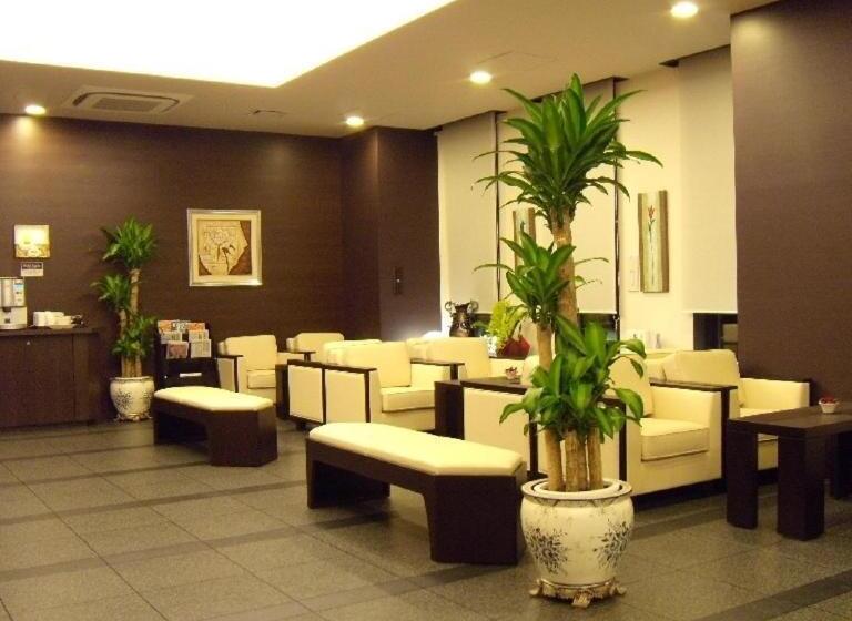 בית מלון כפרי Route Inn Komagane Inter