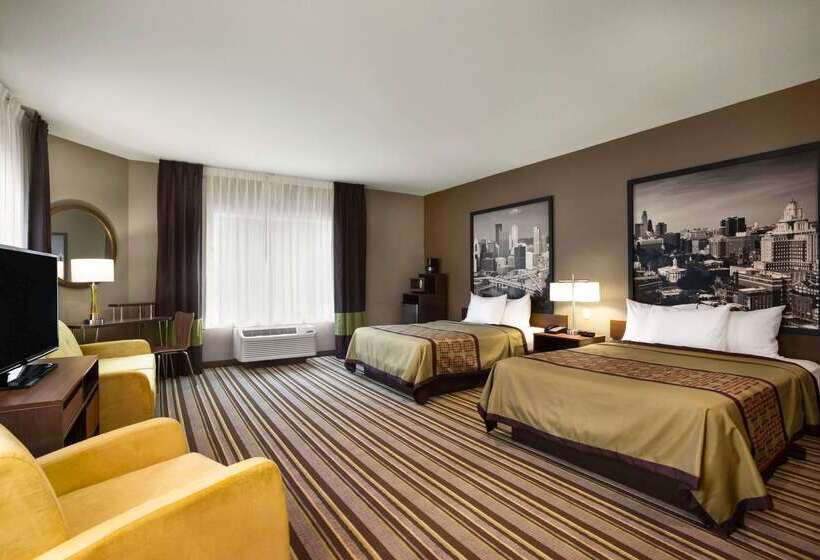 هتل Super 8 By Wyndham Hershey Chocolate Avenue