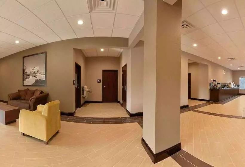 בית מלון כפרי Super 8 By Wyndham Hershey Chocolate Avenue