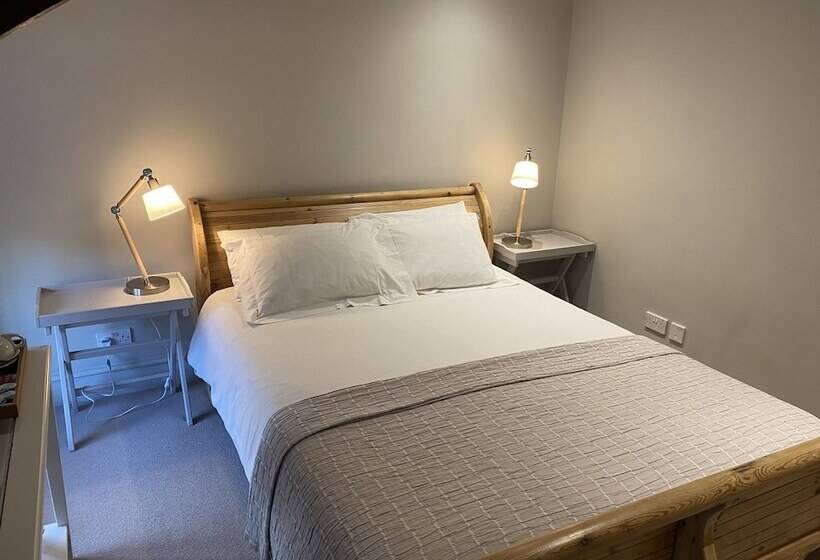 酒店 The Admiral Hornblower