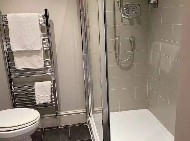 Отель The Admiral Hornblower