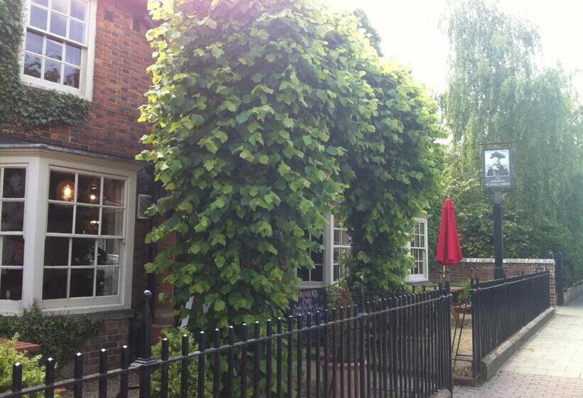 酒店 The Admiral Hornblower