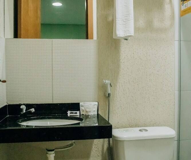 בית מלון כפרי Trindade Plaza