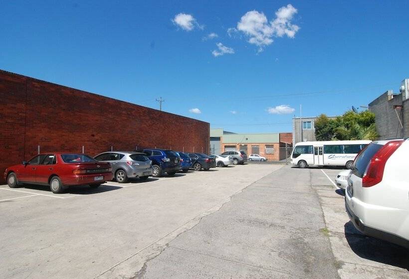 汽车旅馆 Brunswick Tower