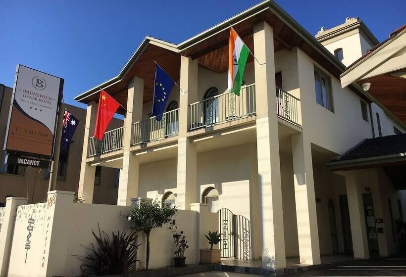 汽车旅馆 Brunswick Tower