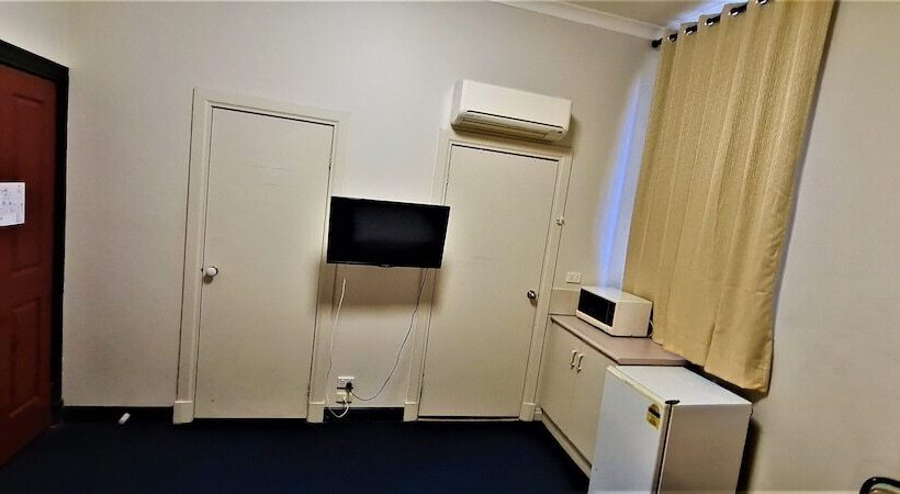 汽车旅馆 Brunswick Tower