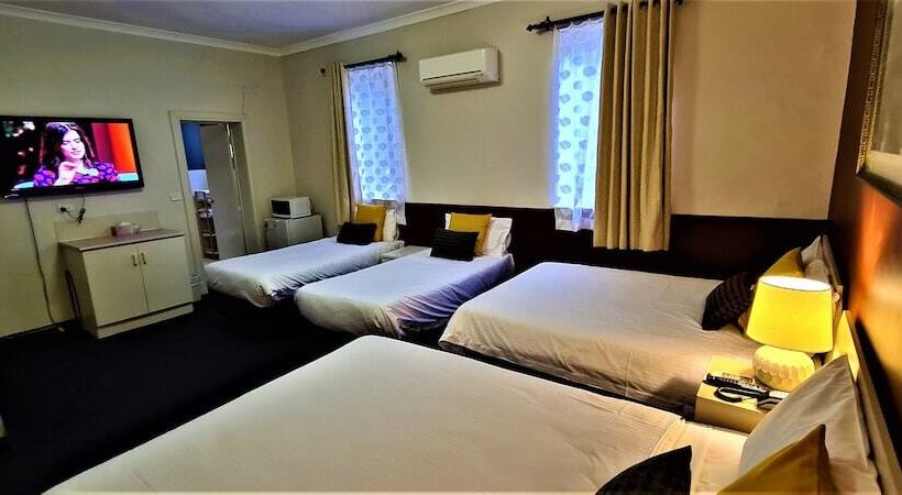 汽车旅馆 Brunswick Tower