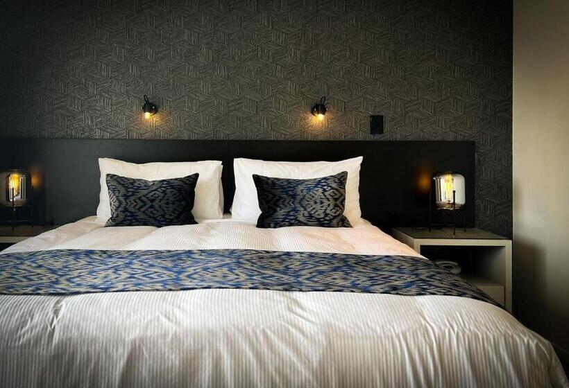 מוטל The Sails Nelson