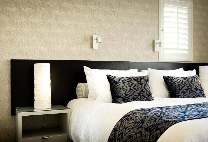 מוטל The Sails Nelson