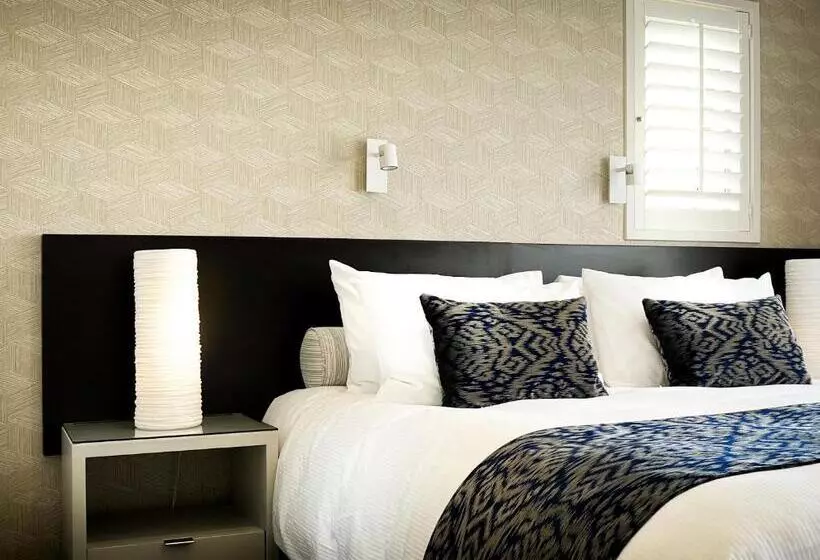 Мотель The Sails Nelson