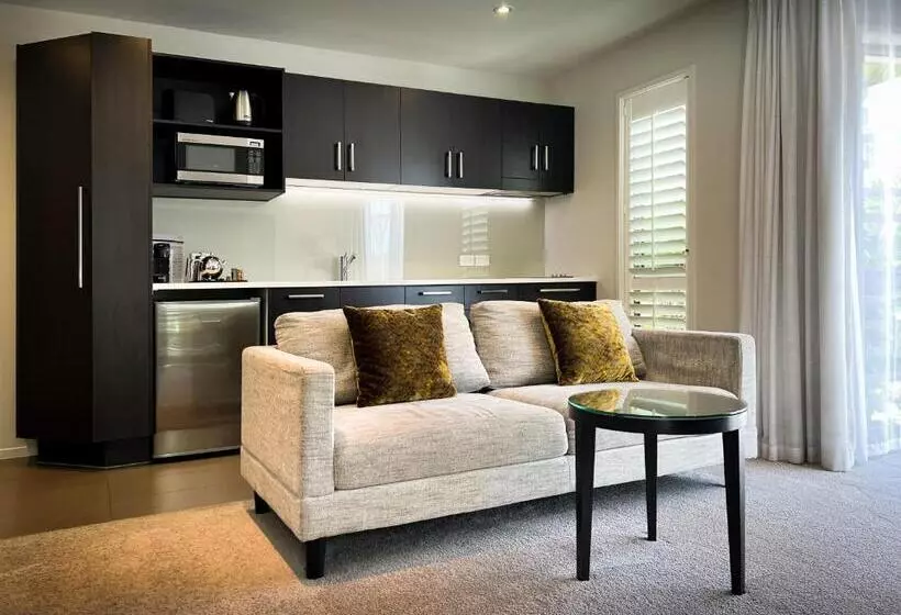 Мотель The Sails Nelson