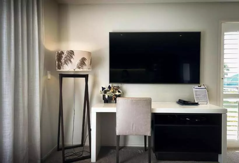 Мотель The Sails Nelson