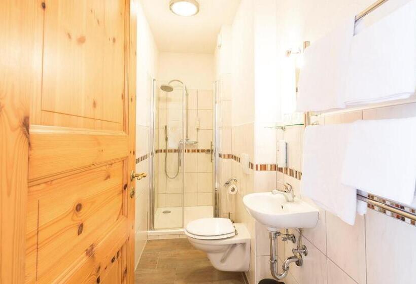 Spreewaldschule @swarmhotels