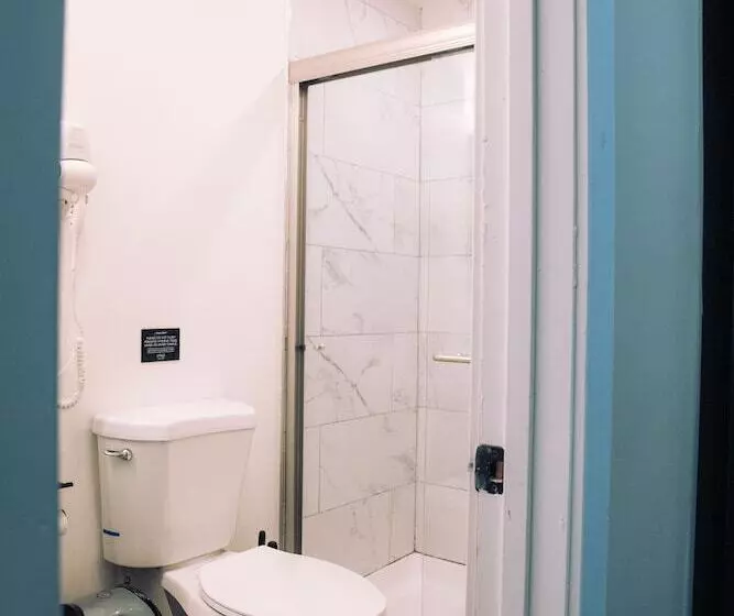 Retkeilymaja Kama Central Park