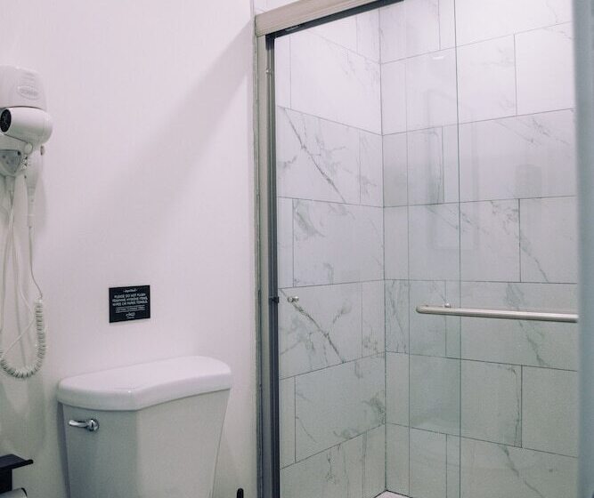 הוסטל Kama Central Park