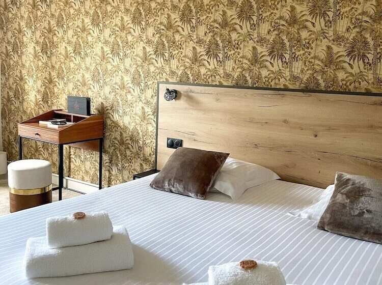 هتل Hôtel Du Musée