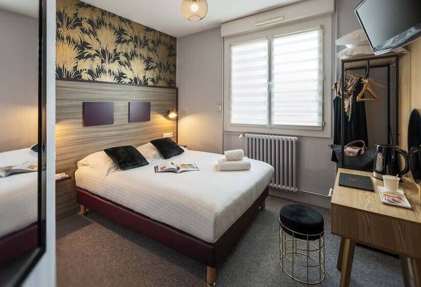 هتل Hôtel Du Musée