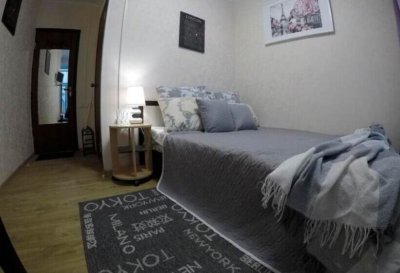 Bow Hotel On Nevsky 136