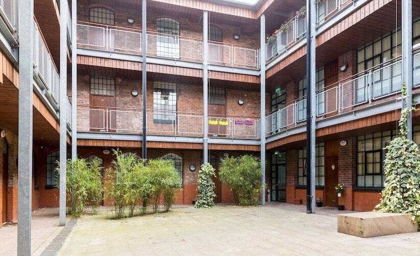 ホテル The Cute City Centre Apartment