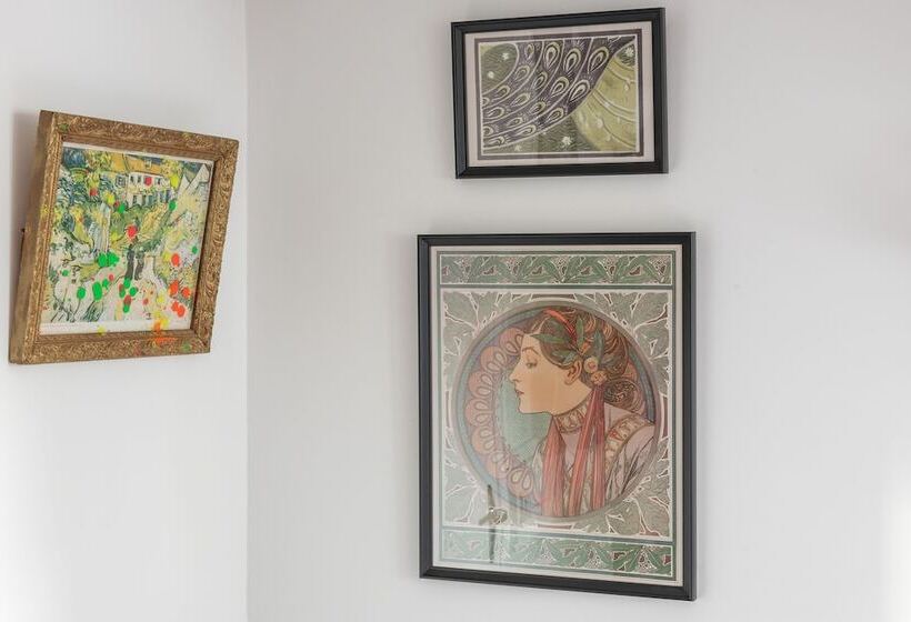 هتل Vincennes Sauvage