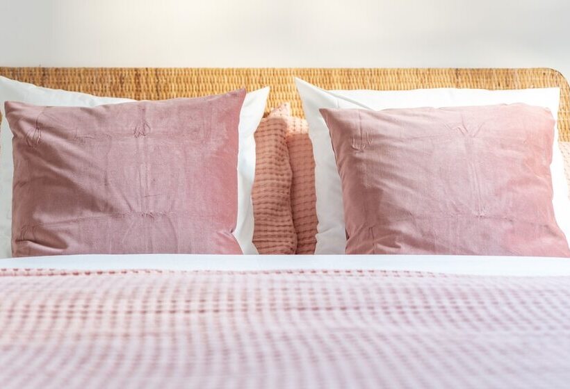 هتل Vincennes Sauvage