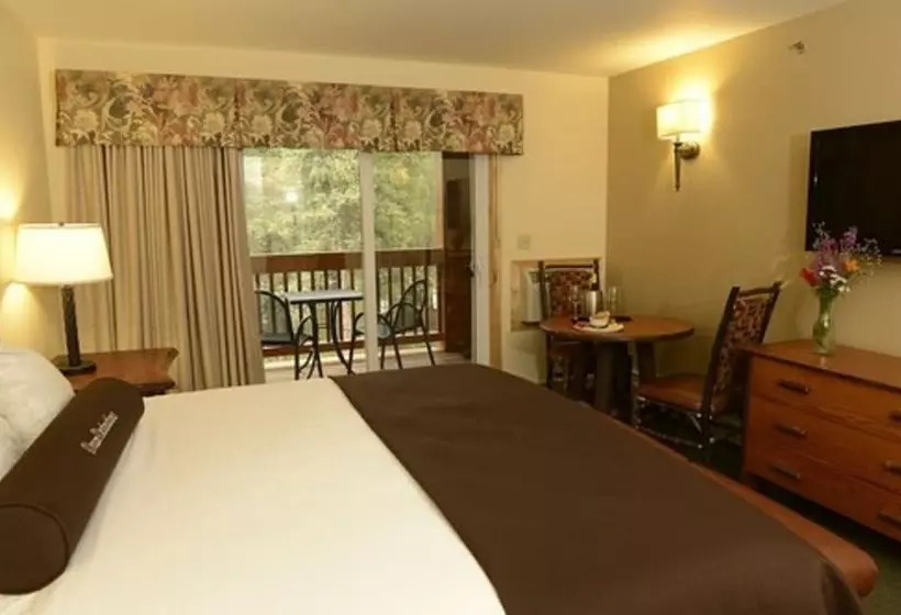 Hotelli Denali Park Village