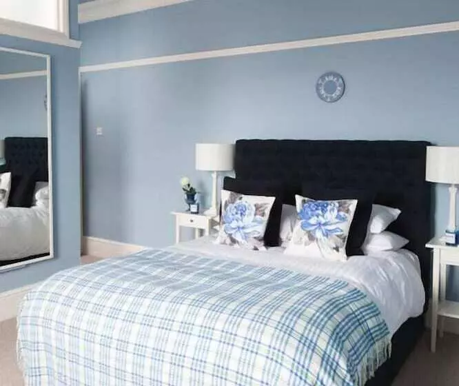 Hotelli The Townhouse