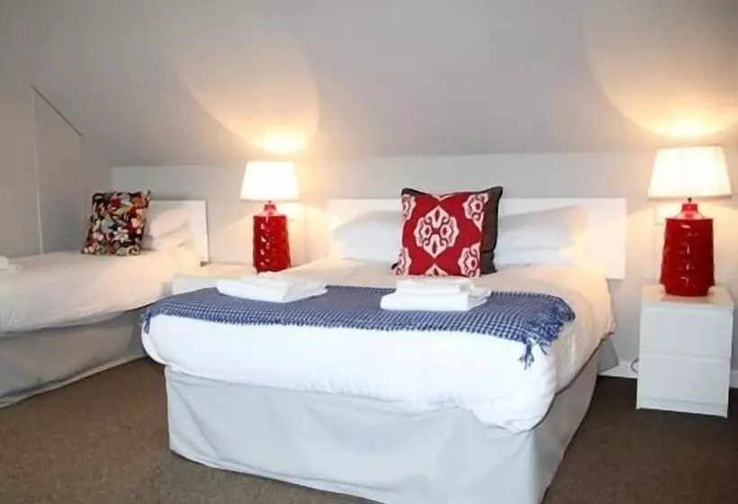 Hotelli The Townhouse