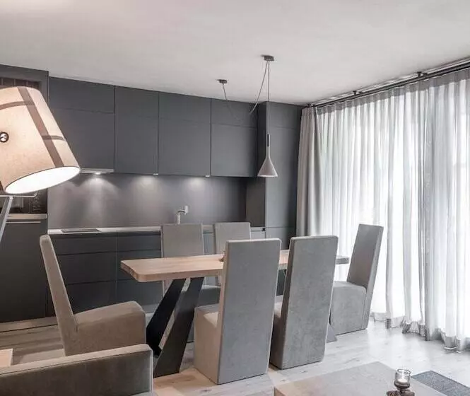レジデンス Gardena Chalets