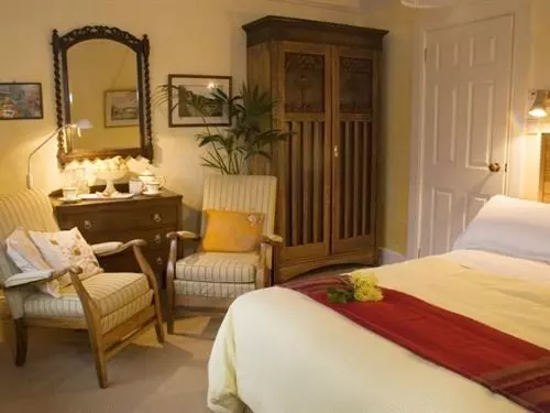 مبيت وإفطار Anna S House