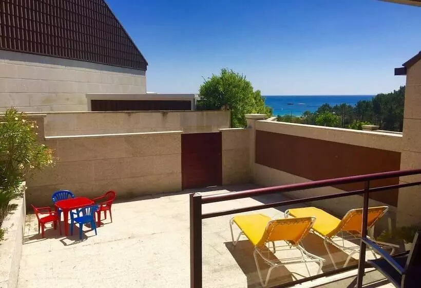 Complejo Turístico Raeiros