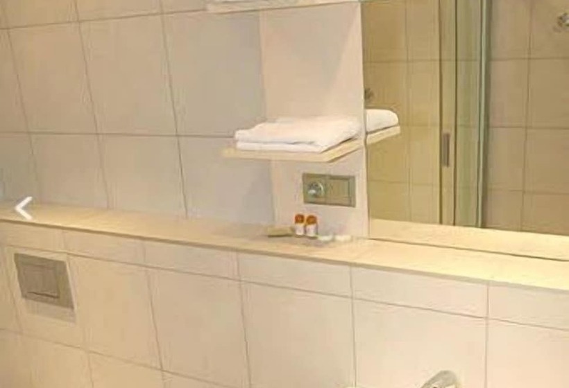 Hostelli & Pivovar černý Orel