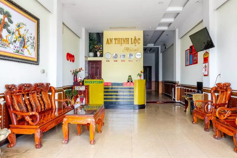 ホテル An Thinh Loc