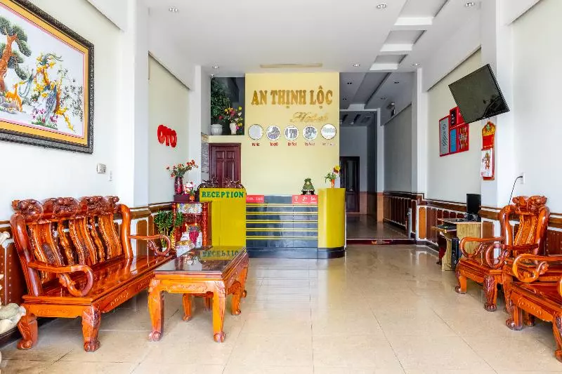 ホテル An Thinh Loc