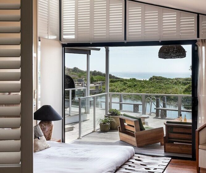 فندق Caves Coastal Bar & Bungalows