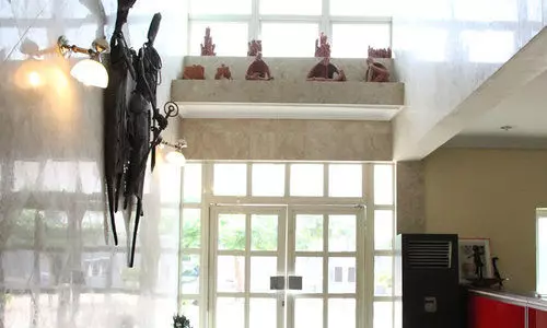 هتل Golden Tulip Essential Benin City