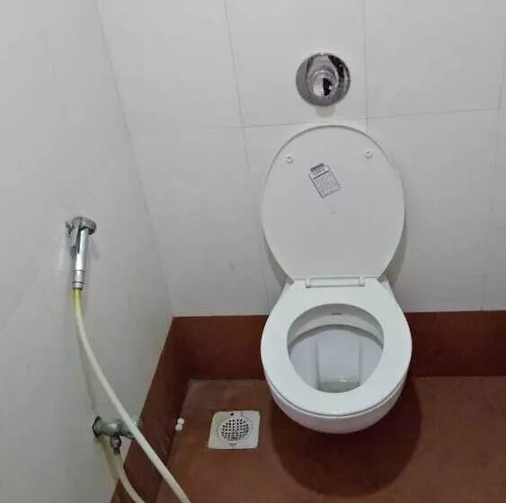 Hotelli Guruprerna Beacon Resort Dwarka