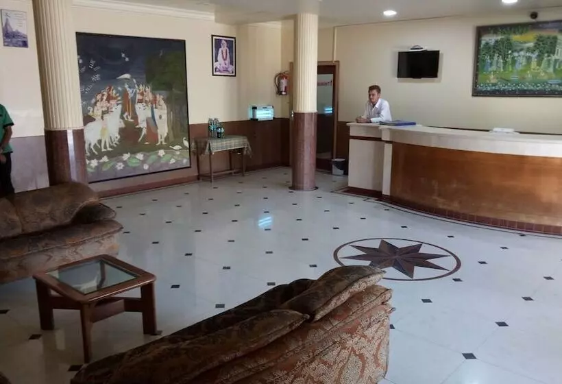 Hotelli Guruprerna Beacon Resort Dwarka