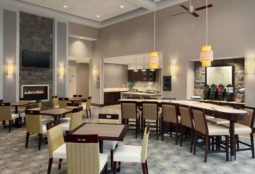 Отель Homewood Suites By Hilton Frederick
